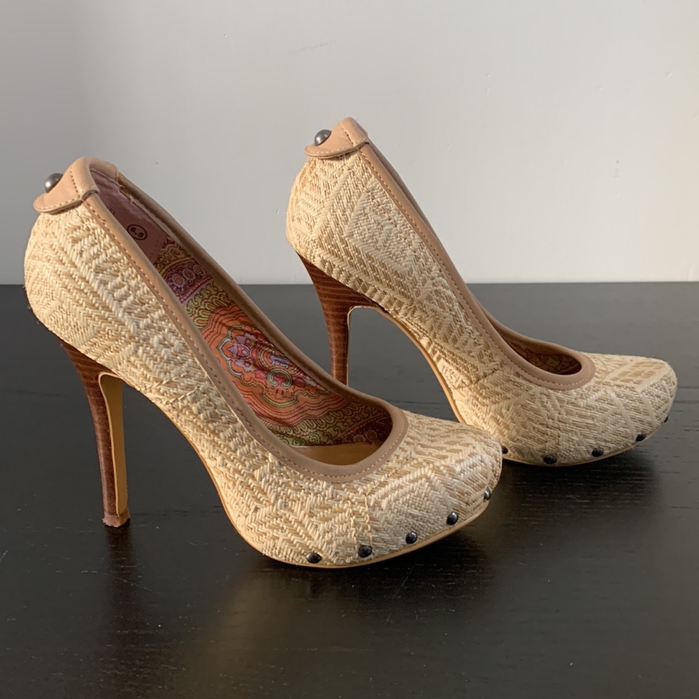 NOT RATED rattan high heel - Picture 3 of 11